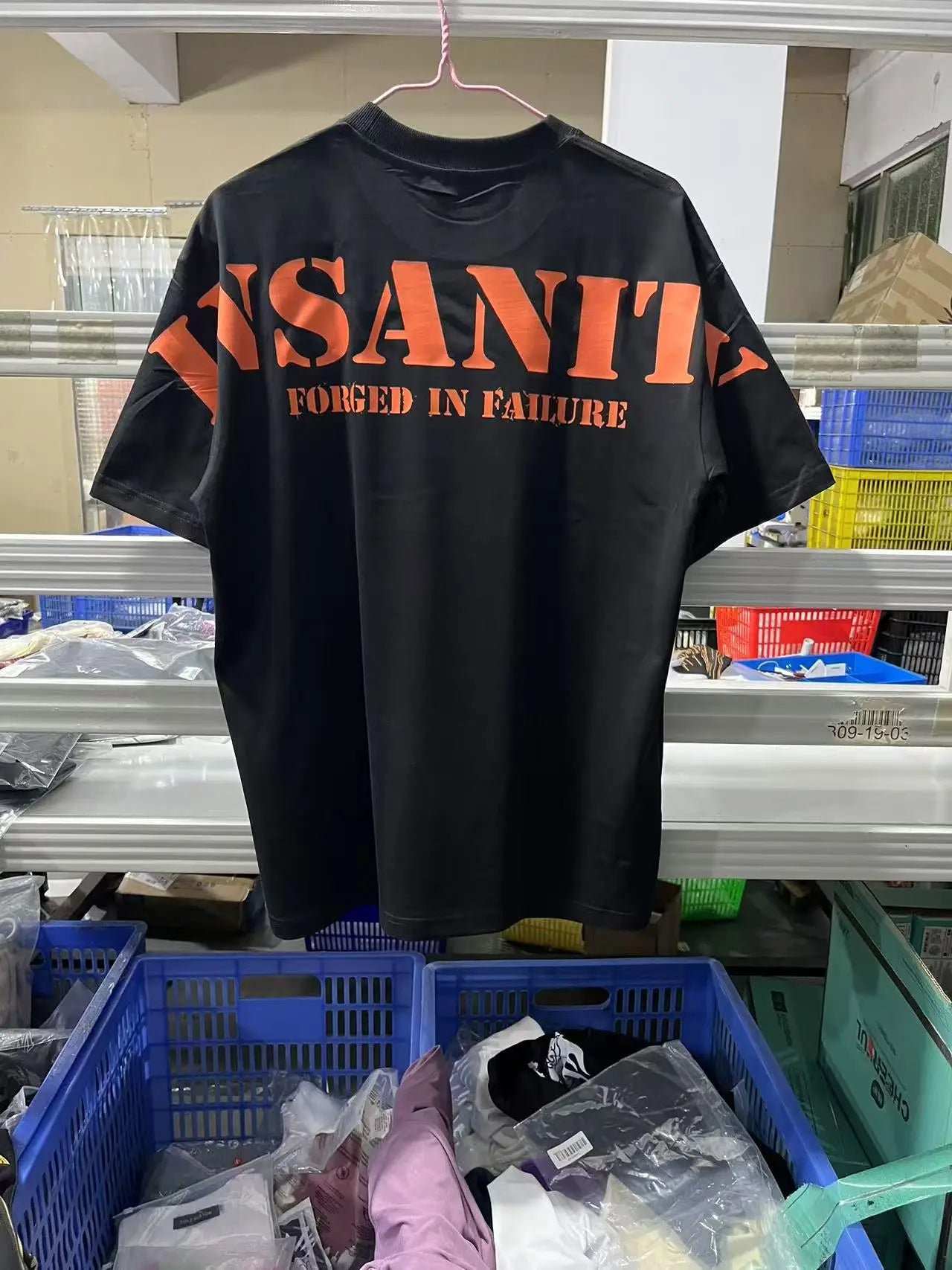 Controlled insanity Oversized